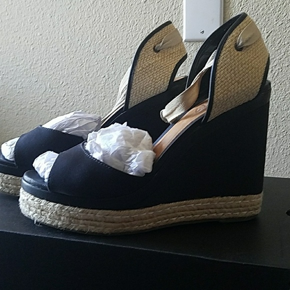 Schultz Shoes - Black/Tan wedges